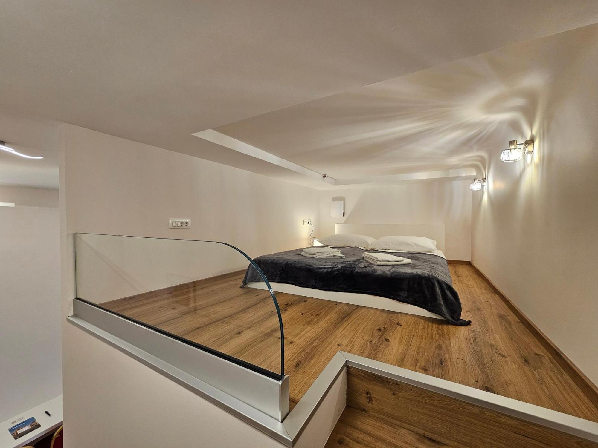 Apartment Relaxed Escape In The Old Town - App Sviti Tour As *